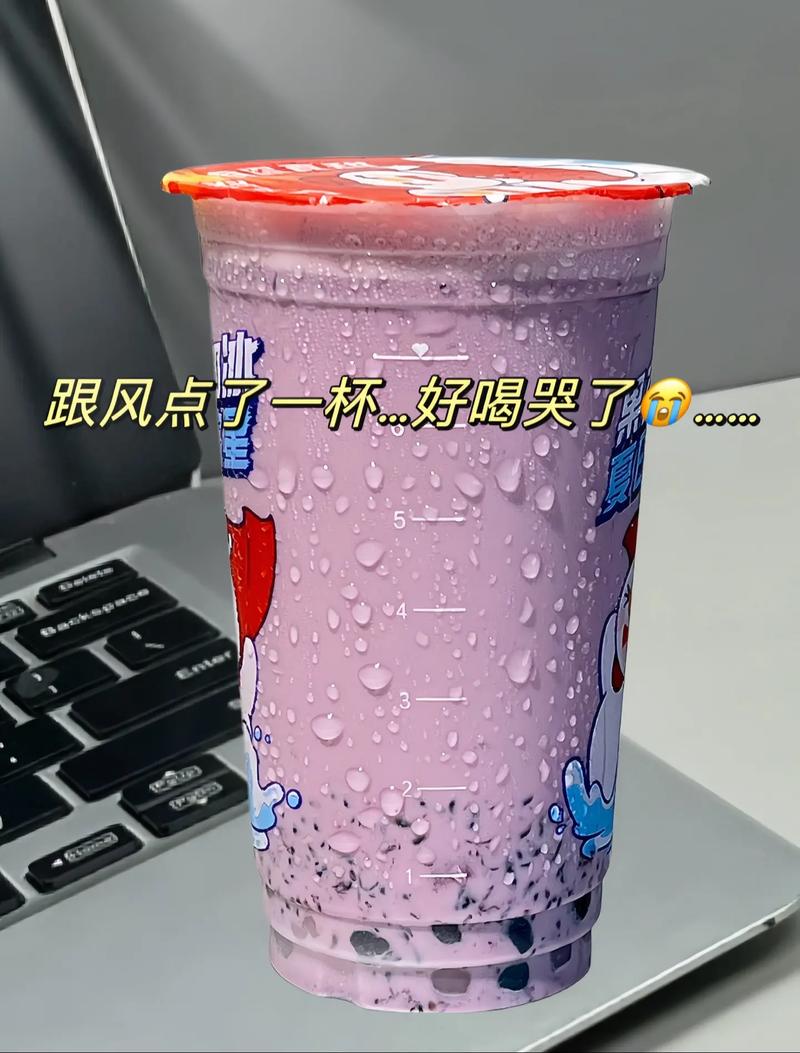 小雪爽⋯好大⋯快⋯深点现场互动